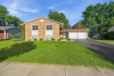 602 N Ashbury Ave, Bolingbrook, IL 60440