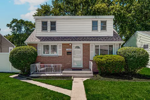 1545 S 4th Ave, Kankakee, IL 60901