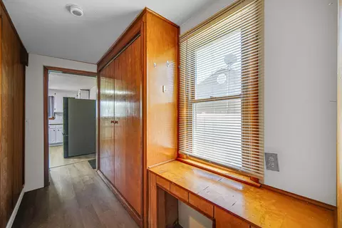 Entry Way - 1545 S 4th Ave, Kankakee, IL 60901 photo 1 of 1