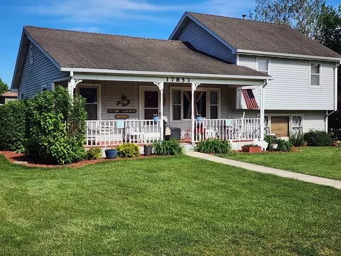 17853 Highland Ave, Tinley Park, IL 60477