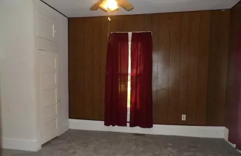 Bedroom - 25 Wise St, Eldorado, IL 62930 photo 4 of 5