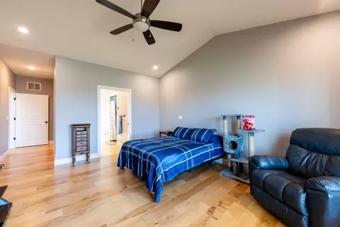Bedroom - 910 Declaration Dr, Savoy, IL 61874 photo 1 of 6