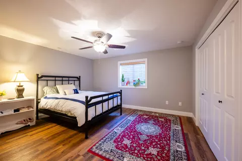 Bedroom - 910 Declaration Dr, Savoy, IL 61874 photo 5 of 6