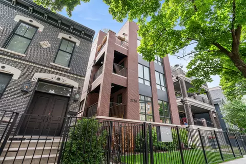 2738 N Racine Ave #1W, Chicago, IL 60614