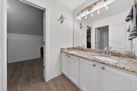 Other - 4001 Whitehall Ln, Algonquin, IL 60102 photo 4 of 10