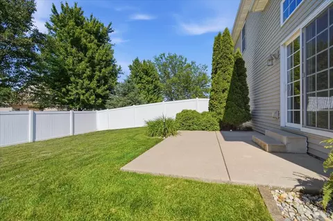 Exterior - 3172 Shepard Rd, Normal, IL 61761 photo 4 of 5