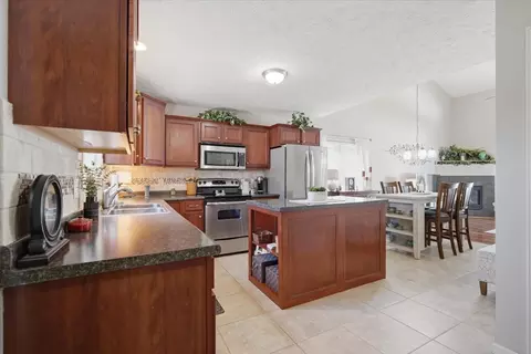 Kitchen - 3172 Shepard Rd, Normal, IL 61761 photo 1 of 4