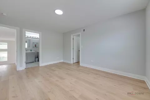 Other - 386 Gladstone Ln, Elgin, IL 60120 photo 2 of 5