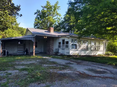 3895 State Route 147, Vienna, IL 62995