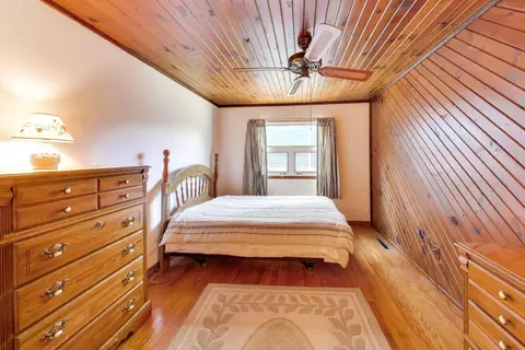 Bedroom - 3002 Miller Dr, Mchenry, IL 60050 photo 2 of 3