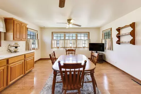 Dining - 3002 Miller Dr, Mchenry, IL 60050 photo 3 of 3