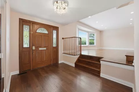 Entry Way - 4065 Winston Dr, Hoffman Estates, IL 60192 photo 1 of 2