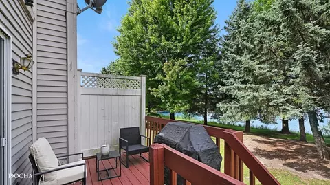 1440 Foxcroft Dr, Aurora, IL 60506 photo 16