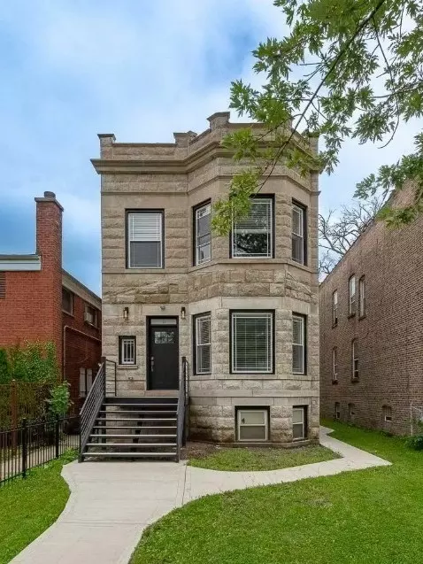35 N Mayfield Ave, Chicago, IL 60644