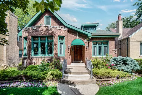 9553 S Hamilton Ave, Chicago, IL 60643