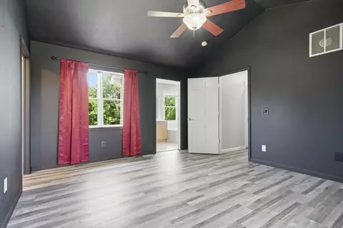 Bedroom - 9821 Gabriel Dr, Bloomington, IL 61705 photo 2 of 10
