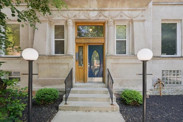 6417 S Minerva Ave #3-SW, Chicago, IL 60637