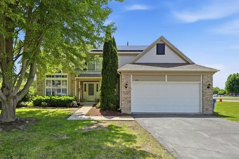791 Brookline St, South Elgin, IL 60177