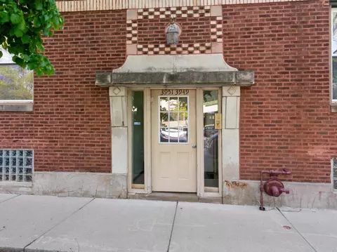 3951 N St Louis Ave #1, Chicago, IL 60618