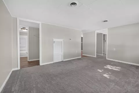 Living - 102 N Woodlawn St, Downs, IL 61736 photo 1 of 6