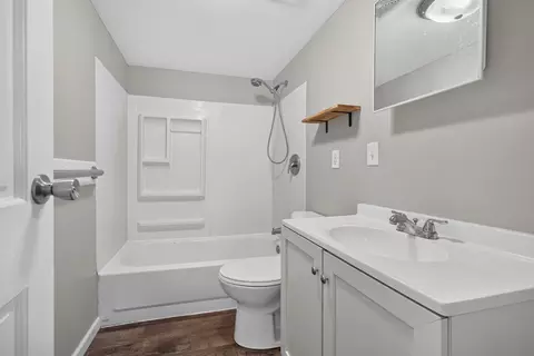 Bath - 102 N Woodlawn St, Downs, IL 61736 photo 1 of 1