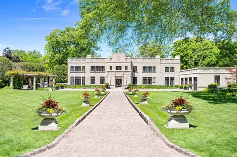 919 Hill Rd, Winnetka, IL 60093