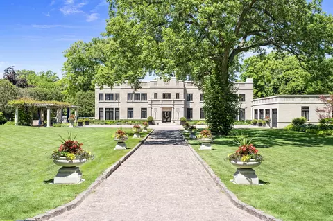 919 Hill Rd, Winnetka, IL 60093