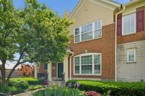 671 Central Ave, Deerfield, IL 60015