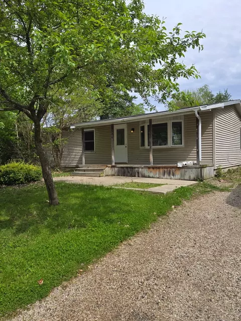 3706 Buchanan Rd, Johnsburg, IL 60051