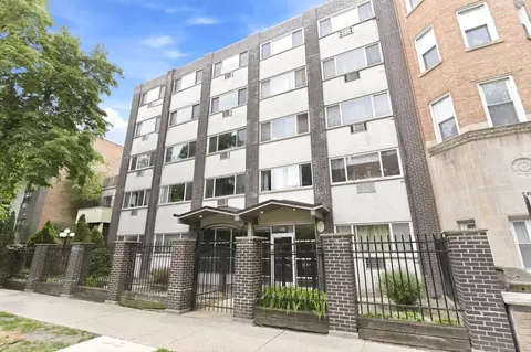 5854 N Kenmore Ave #4C, Chicago, IL 60660