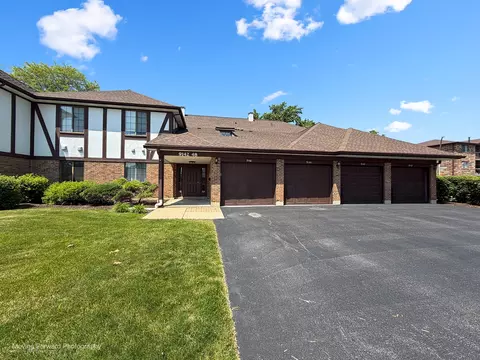 9144 Clairmont Ct #118, Orland Park, IL 60462