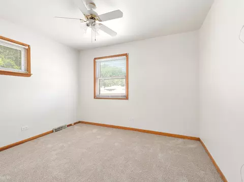 Bedroom - 1306 E 88th Pl, Chicago, IL 60619 photo 4 of 5