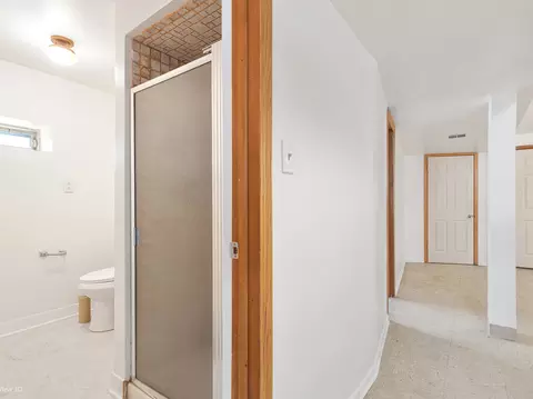 Entry Way - 1306 E 88th Pl, Chicago, IL 60619 photo 4 of 4