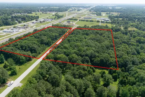 1501 Main St # A, Carterville, IL 62918