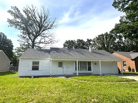22 Guilford Rd, Montgomery, IL 60538