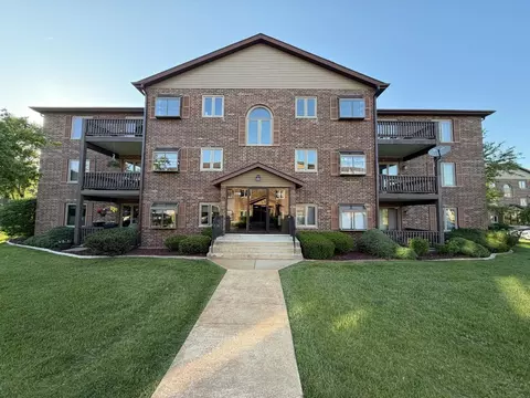 17230 Ridgeland Ave #333, Tinley Park, IL 60477