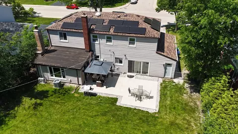 View/Area - 121 Pine St, Deerfield, IL 60015 photo 1 of 2