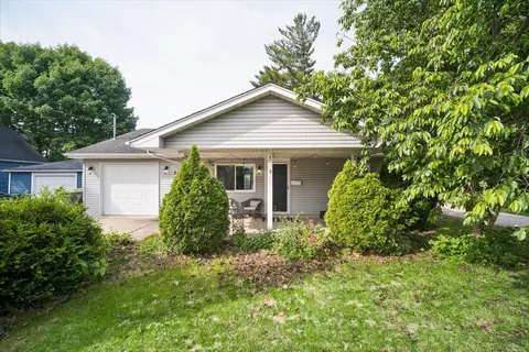 221 Clay St, Montgomery, IL 60538