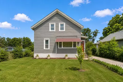 528 Water St, Joliet, IL 60436