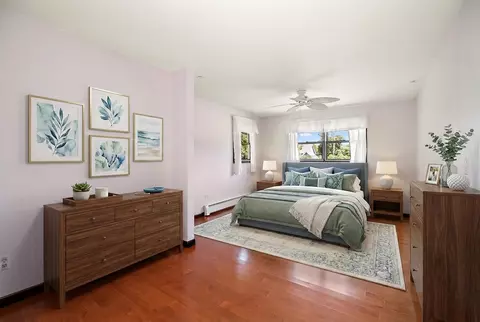 Bedroom - 309 E Circle Dr, New Lenox, IL 60451 photo 1 of 8