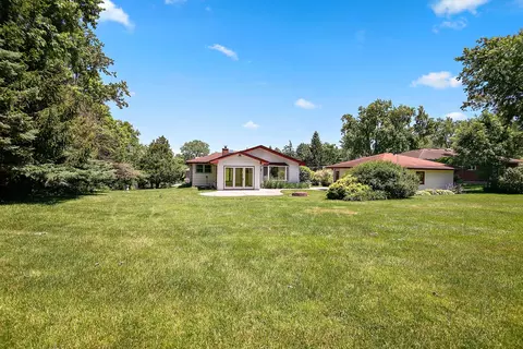 Exterior - 309 E Circle Dr, New Lenox, IL 60451 photo 2 of 5