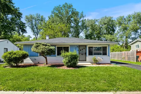 3242 Roesner Dr, Markham, IL 60428