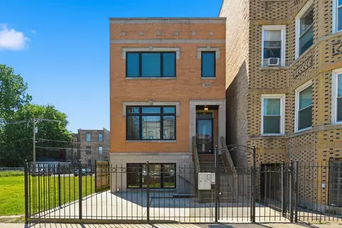 3139 W Washington Blvd, Chicago, IL 60612