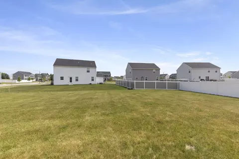 Exterior - 7914 Greywall Blvd, Plainfield, IL 60586 photo 2 of 4