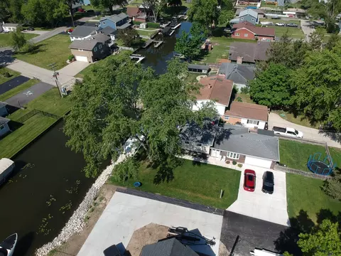 View/Area - 2901 Gregg Dr, Mchenry, IL 60050 photo 3 of 6
