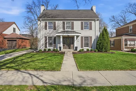 171 S Fairview Ave, Elmhurst, IL 60126