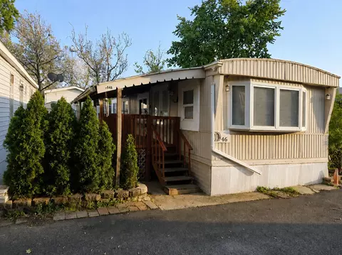 2993 Curtis St #D46, Des Plaines, IL 60018