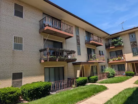 5516 W Windsor Ave #3M, Chicago, IL 60630