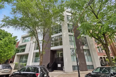 1233 N Paulina St #2, Chicago, IL 60647