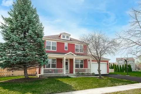 2868 Liberty Lakes Blvd, Wauconda, IL 60084